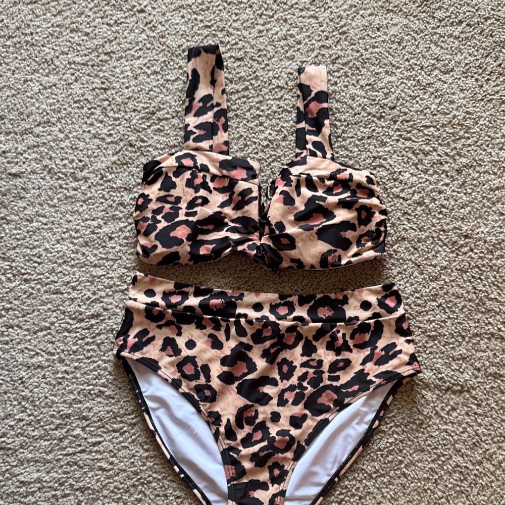 Leopard Print Womens Two Piece Swimsuit